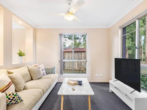 Sunnybank Hills Casa | Spacious 3 bed Retreat 1min to Mall Sunnybank Hill