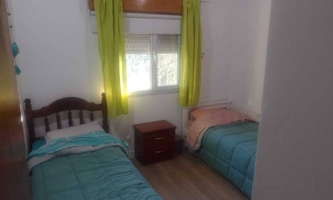 Neuquen Apartamento | Spacious 3-bedroom apartment with WiFi, AC in fabulous Neuquén