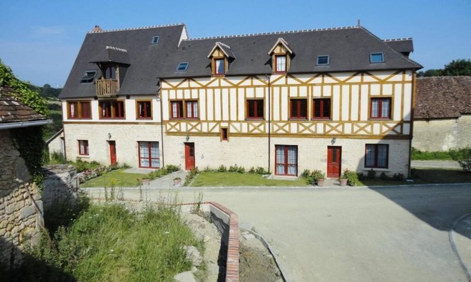 Belleme Apartamento | Spacious 3-bedroom apartment - Bellême, Perche Normand (sleeps up to 9)