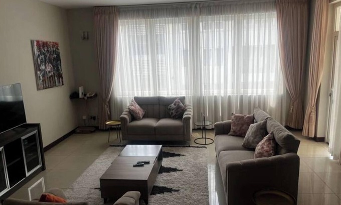 North Ridge Apartamento | Spacious 3-Bedroom Apartment in Accra