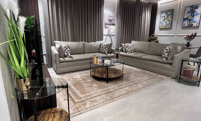 Riyadh Apartamento | Spacious 3-bedroom apartment with AC, WiFi in amazing Riyadh