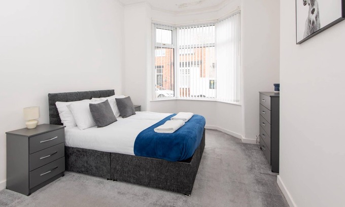 Sunderland Casa | Spacious 3-Bedroom Home, Newly Renovated, Sleeps 5