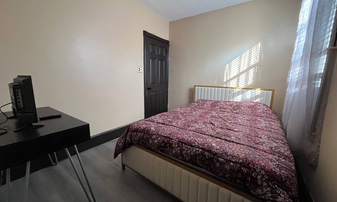 Spruce Hill Apartamento | Spacious 3-bedroom apartment with WiFi, AC in marvelous Philadelphia