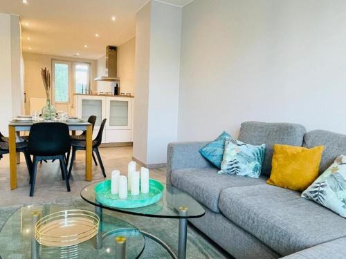 Limpertsberg Apartamento | Spacious 3 bedrooms w parking in Limpertsberg