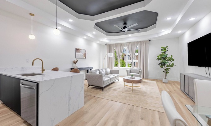 Washington Park Condominio | Spacious 3BDR Luxury Penthouse 10 min from Downtown Chicago