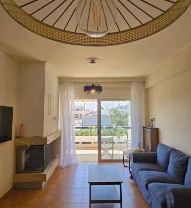 Chalandri Apartamento | Spacious 3BR Apt with Large Balcony Near Metro & ACS