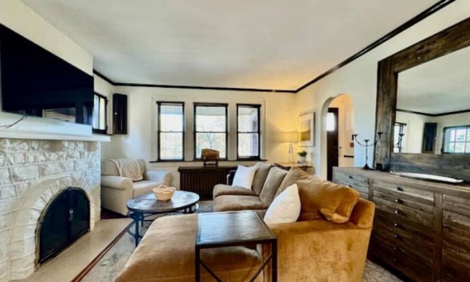Mount Lebanon Casa | Spacious 3BR Home w/ Movie Theater!