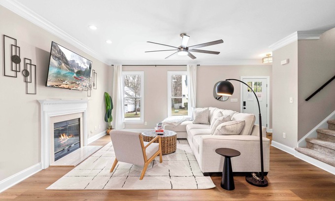 Northeast Raleigh Casa | Spacious 3BR with King Beds & Personal TVs in Raleigh!