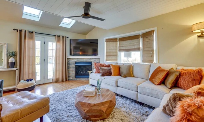 Lumberton Casa | Spacious 4-bedroom house in charming Lumberton Township
