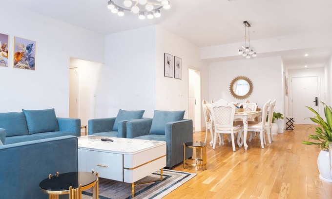 Kirkos Apartamento | Spacious 4 bdr for family/group
