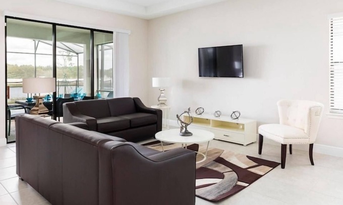 Haines City Casa | Spacious 4 Bed Pool Home Balmoral Resort-4Sltsfp1