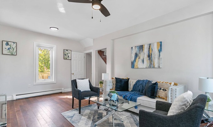 Kitchener Casa | Spacious 4-Bedroom home with ample parking