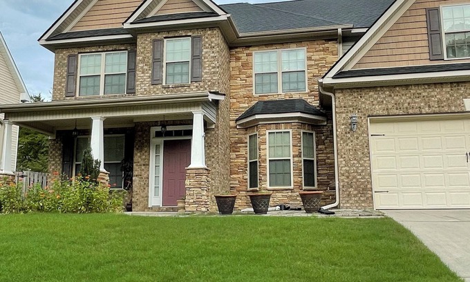 Grovetown Casa | Spacious 4-bedroom house with neighborhood pool