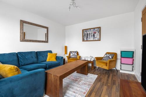 Kenton East Casa | Spacious 4 Bedroom Home, Prime Location, Parking