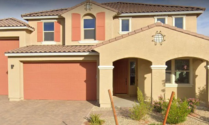 Surprise Casa | Spacious 4-bedroom house with AC, WiFi in charming Surprise