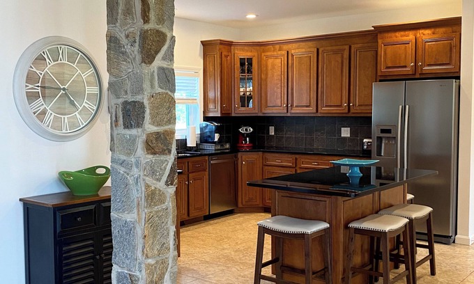 Charlestown Casa | Spacious 4-bedroom house in Charlestown