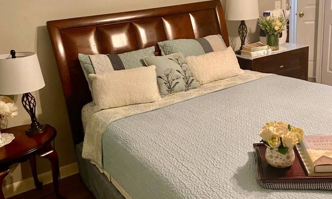 Westside Casa | Spacious 4-bedroom house in welcoming Jacksonville with AC, WiFi