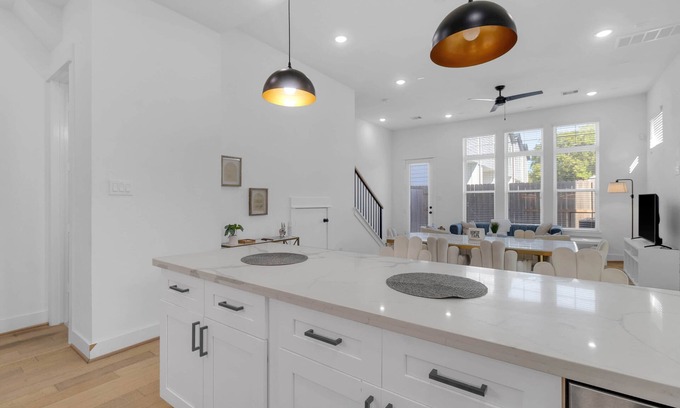 South Central Houston Casa | Spacious 4B/3BA Houston Home