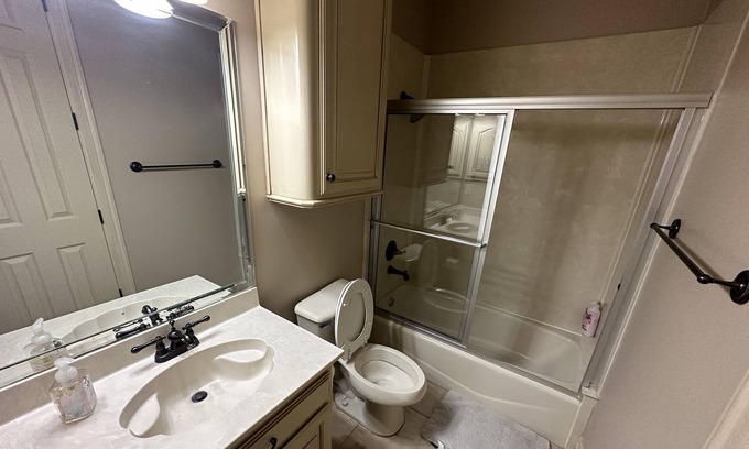 Mission Casa | Spacious 4BR/5RR Vacation Home w/ Private Pool