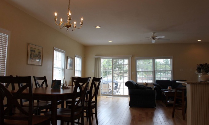 Wildwood Crest Casa | Amplia casa 4BR w / enorme cubierta; Reserva ahora para obtener los días que deseas en 2019.