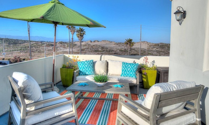 Oxnard Shores Casa | 4BR con terraza en la azotea, pasos a la orilla
