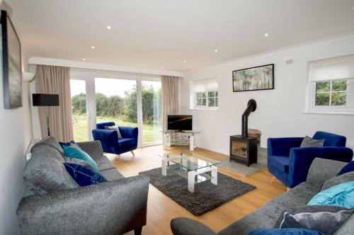 Frinton-on-Sea Casa | Spacious 5 bed in the countryside, close to Frinton-On-Sea