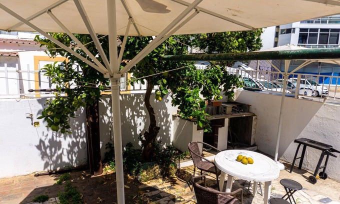 Se Apartamento | Spacious 5-bedroom apartment to 10 people in fabulous Faro with AC, WiFi
