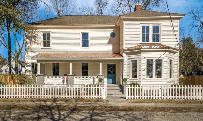 Aiken Casa | Spacious 5-bedroom Downtown home in charming Aiken