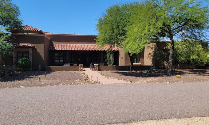 Desert View Village Casa | Spacious 5-bedroom house with AC, fitness room in charming Cave Creek