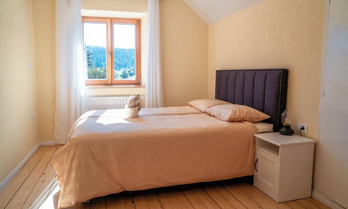 Dane Casa | Spacious 5-bedroom house with Sauna and Massage chair