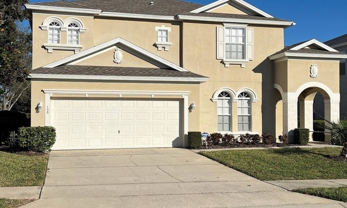 Haines City Casa | Spacious 5-bedroom/4-bath house within easy reach of 'The Disney Parks'