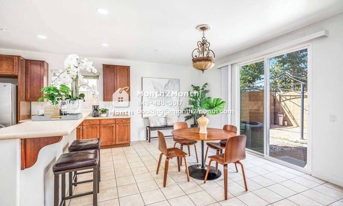 Southridge Village Casa | Spacious 5bd/3bth with Swing&Yard&Study - Ideal for Travelers