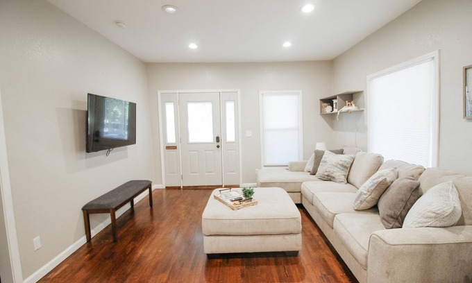 Wichita Casa | Spacious 5BD Home W Game Room!