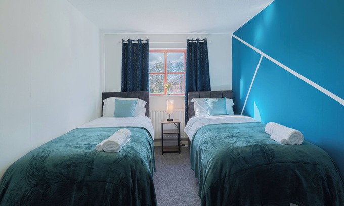 Middleton Cheney Casa | Spacious 5bedrooms Oxfordshire near M40 towards London, Birmingham and Cotswolds