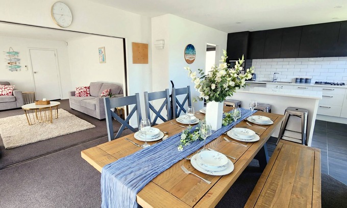 Hoon Hay Casa | Spacious 5BR 2BA 2LR plus sleepout Family Home