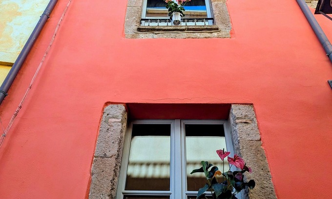 Bosa Historic Centre Casa | Spacious 6-bedroom house in enchanting Bosa with professional kitchen, A/C