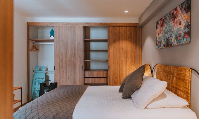 Laureles - Estadio Apartamento | Spacious 710ft Loft -Front Desk 24/7✔- Alori 202