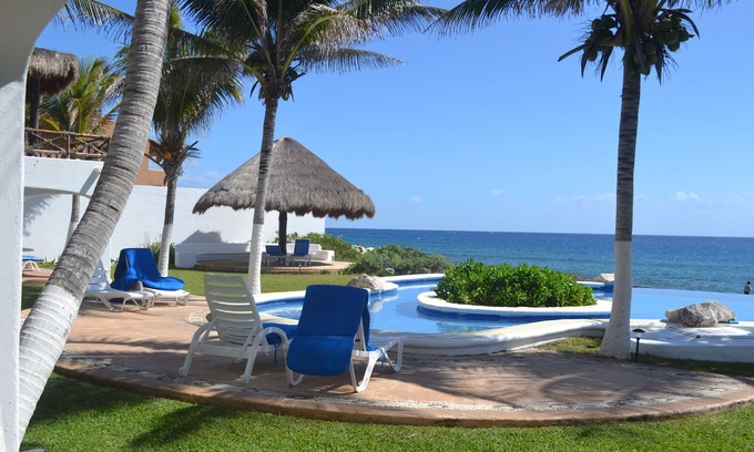 Akumal Condominio | Amplio condominio Akumal, hermosa vista y piscina en elegante y cómoda Mi Casa del Mar