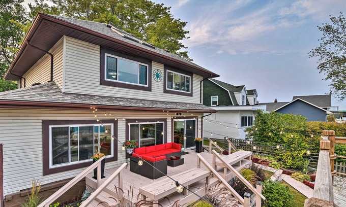 Algonac Casa | Spacious Algonac Home w/ St Clair River Views