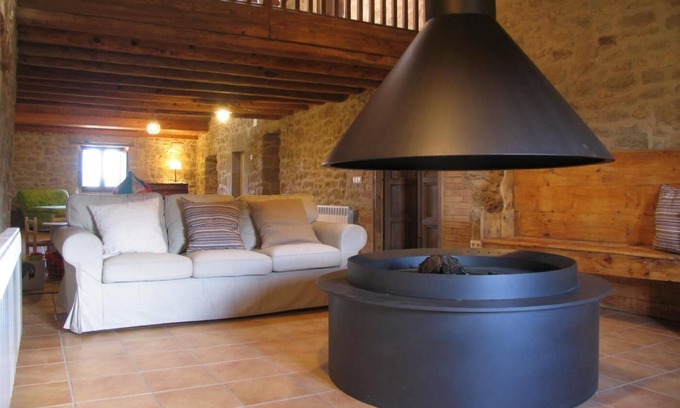 Llobera Cabaña | Espaciosa y confortable casa con piscina privada. Porche con barbacoa. Wi-Fi