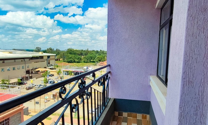 Samburu District Apartamento | Spacious and Cosy 1bedroom ensuite in Nairobi,TRM dr.
