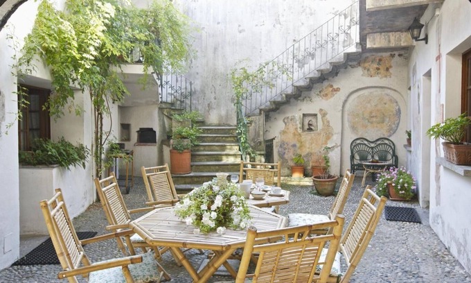 Castello Casa | Casa amplia y excepcional de seis habitaciones con un precioso patio
