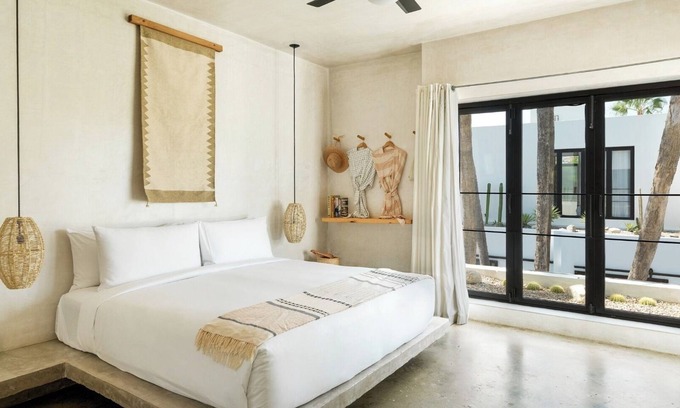 San Jose del Cabo Hotel | Spacious and Minimal Boho Rooms in DT San Jose
