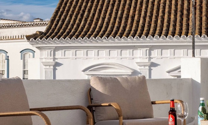 Medina-Sidonia Apartamento | Amplio apartamento con terraza y vistas a la bahia