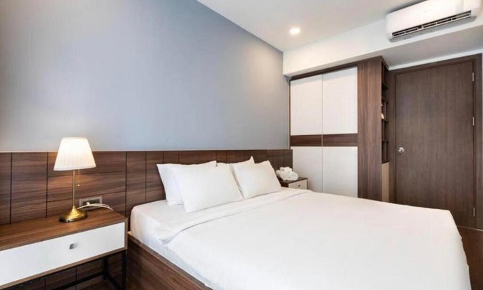 District 7 Apartamento | Spacious Apartment with City View in District 7