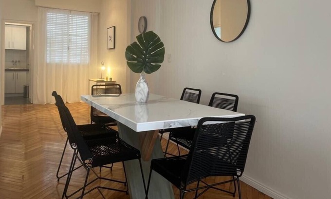 Retiro Apartamento | Spacious apartment in the heart of Recoleta