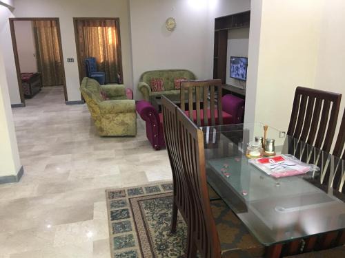 Lahore Apartamento | Spacious Apartment in Johar Town