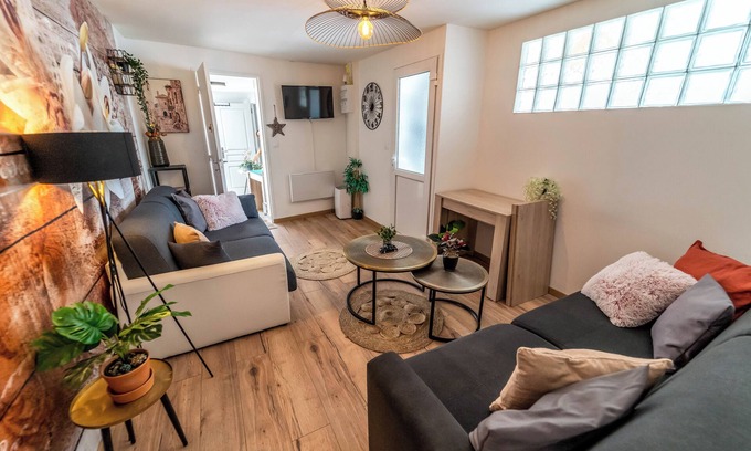 Equemauville Apartamento | SPACIOUS Apartment Terrace Parking 10min Honfleur Plage harbor