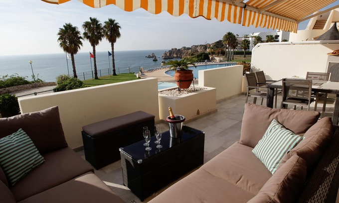 Ameijeira Apartamento | Amplio apartamento con fantásticas vistas al mar 180 °