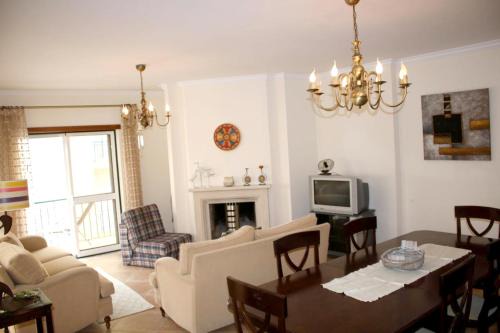 Nazare Apartamento | Spacious apartment with sea view in Nazaré - 120 m², fireplace